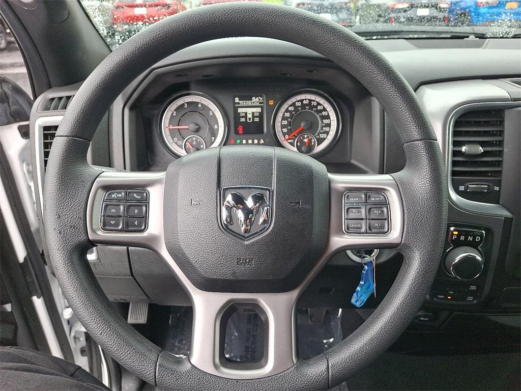 used 2022 Ram 1500 Classic car, priced at $31,995