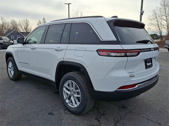 new 2025 Jeep Grand Cherokee car, priced at $38,374