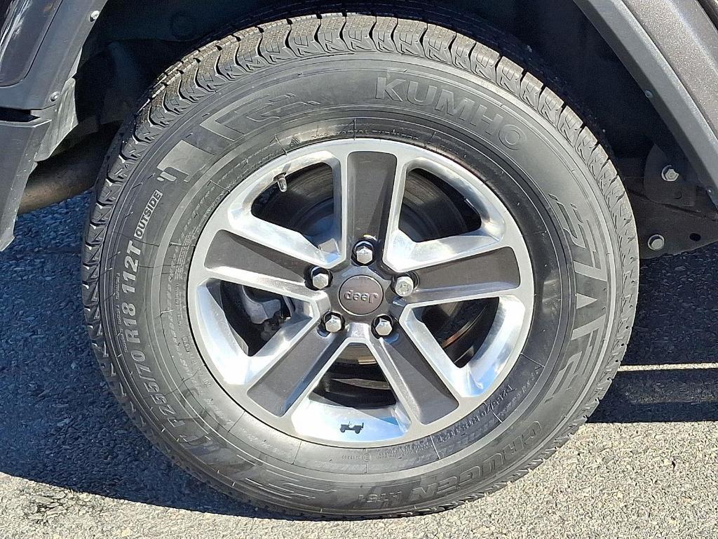 used 2021 Jeep Wrangler Unlimited car, priced at $31,459