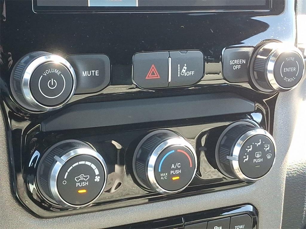 new 2025 Ram 1500 car, priced at $46,553