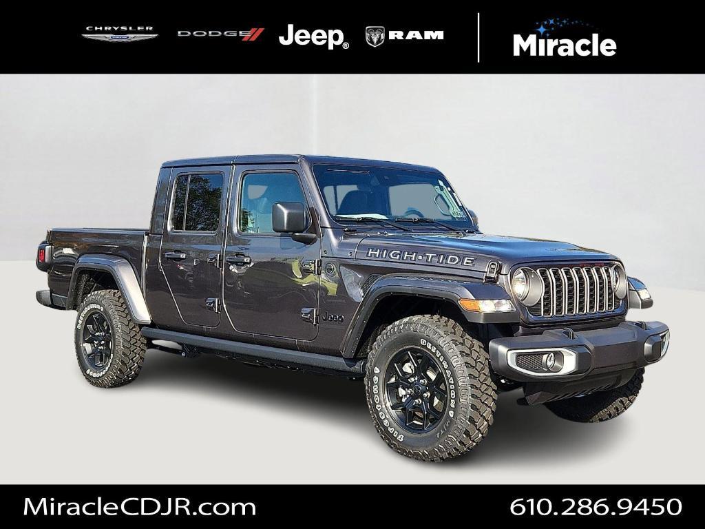 new 2025 Jeep Gladiator car, priced at $44,259