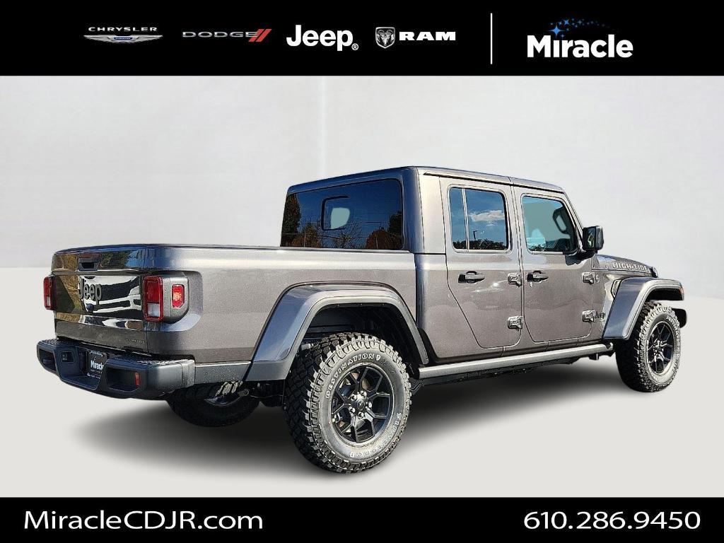 new 2025 Jeep Gladiator car, priced at $44,259