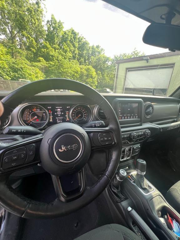 used 2022 Jeep Wrangler Unlimited car, priced at $32,995