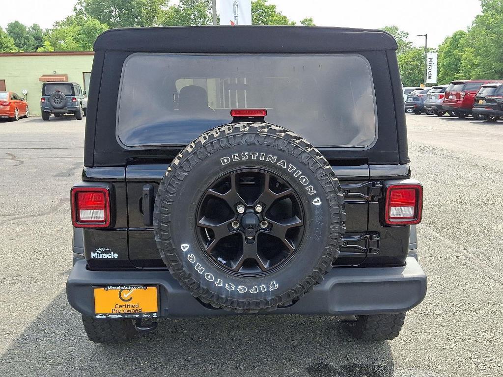 used 2022 Jeep Wrangler Unlimited car, priced at $31,558