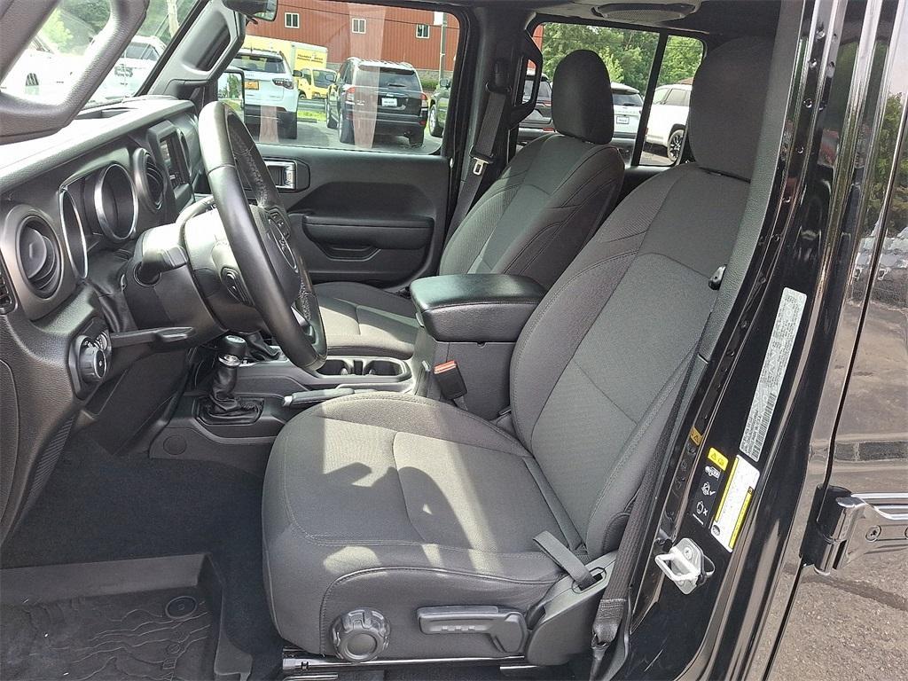 used 2022 Jeep Wrangler Unlimited car, priced at $32,995