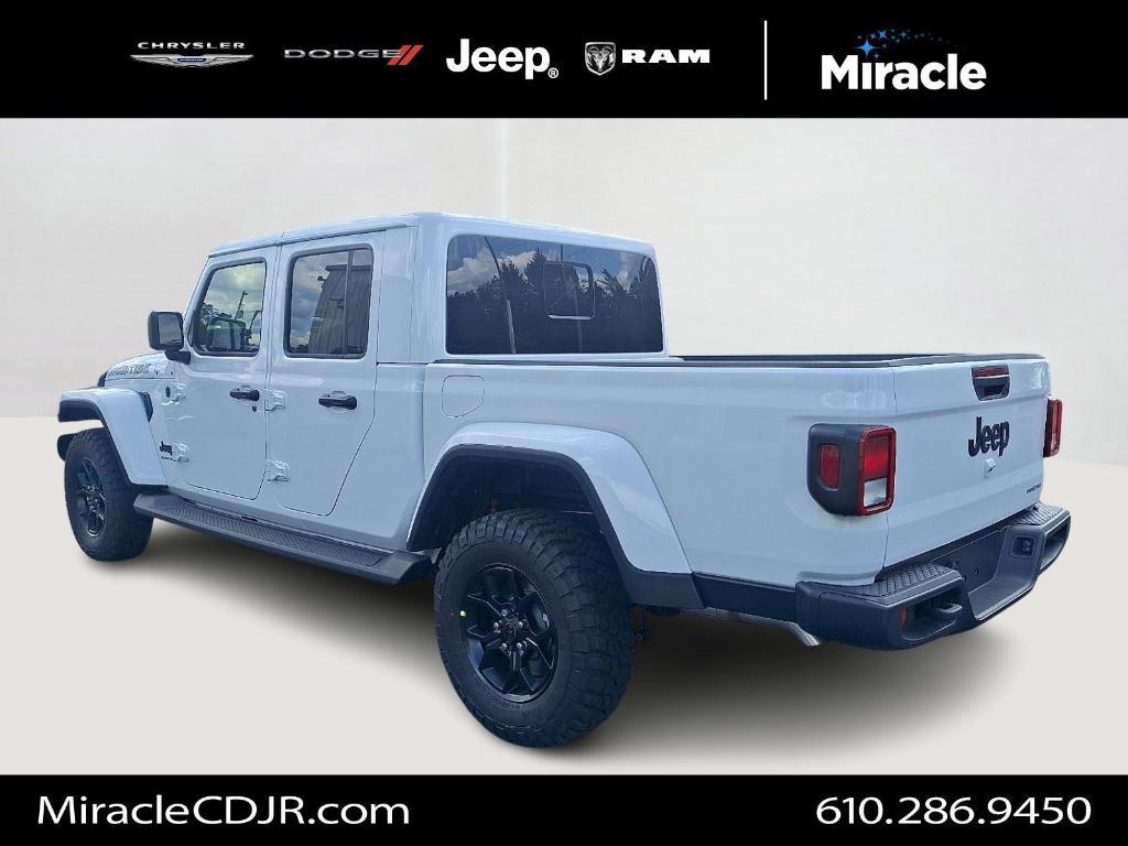 new 2025 Jeep Gladiator car, priced at $43,723