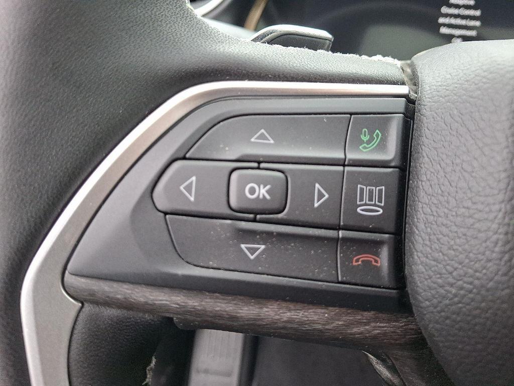 new 2025 Jeep Grand Cherokee L car, priced at $47,885