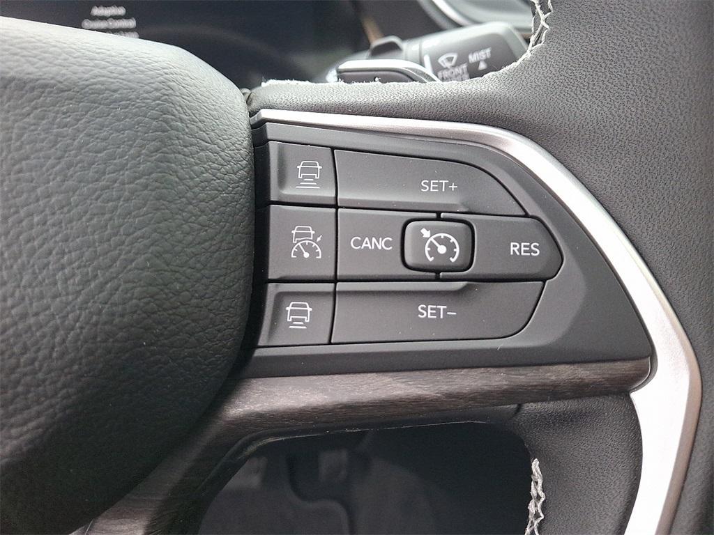 new 2025 Jeep Grand Cherokee L car, priced at $51,885