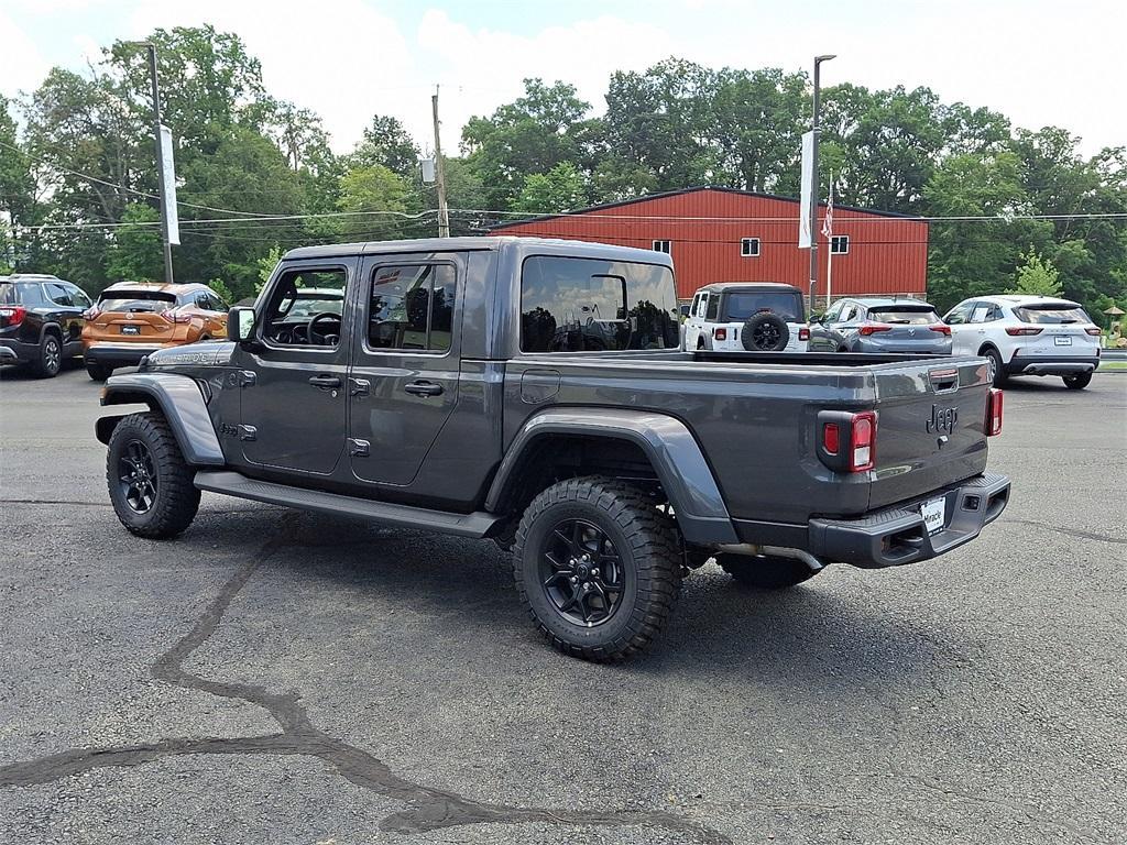 new 2025 Jeep Gladiator car, priced at $45,882