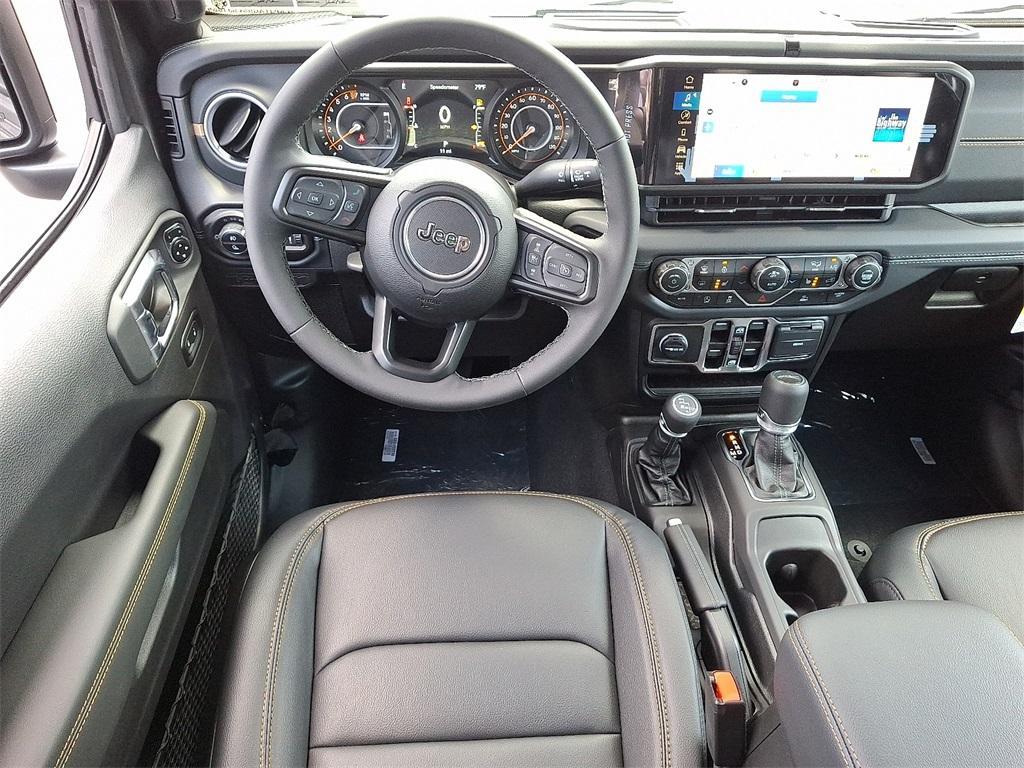 new 2025 Jeep Gladiator car, priced at $45,882