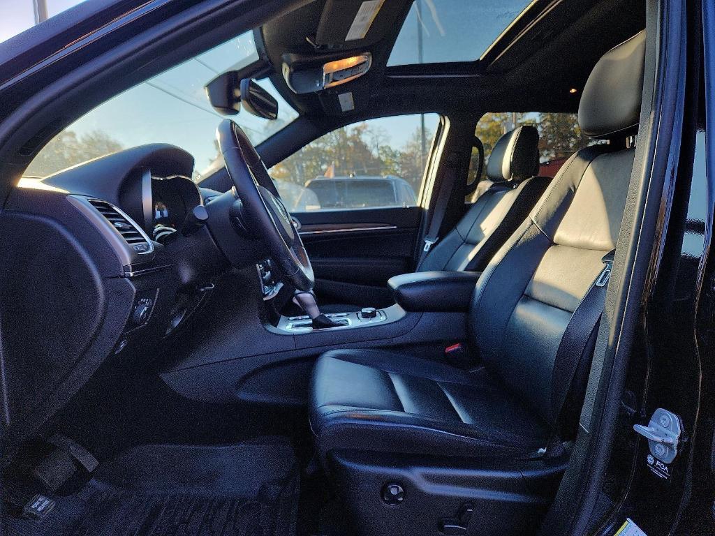 used 2021 Jeep Grand Cherokee car, priced at $24,995