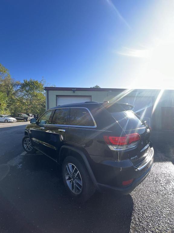 used 2021 Jeep Grand Cherokee car, priced at $23,890