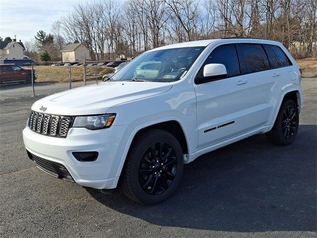 used 2018 Jeep Grand Cherokee car, priced at $17,773