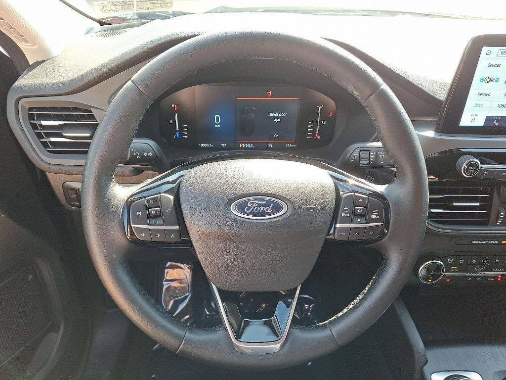 used 2023 Ford Escape car, priced at $23,226