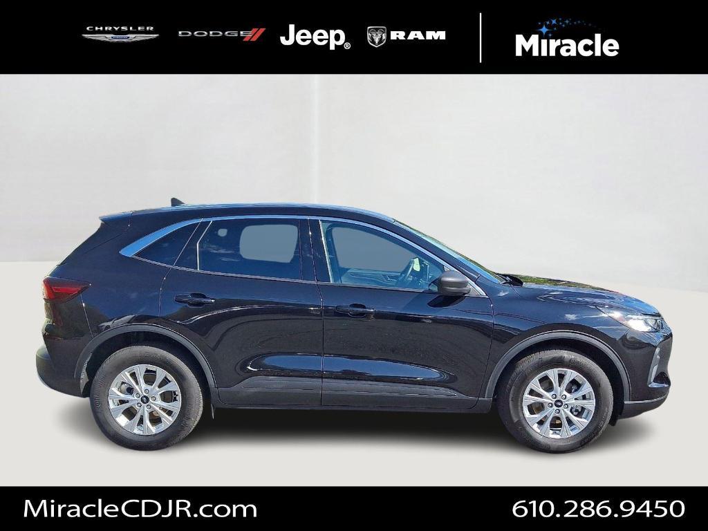used 2023 Ford Escape car, priced at $23,226