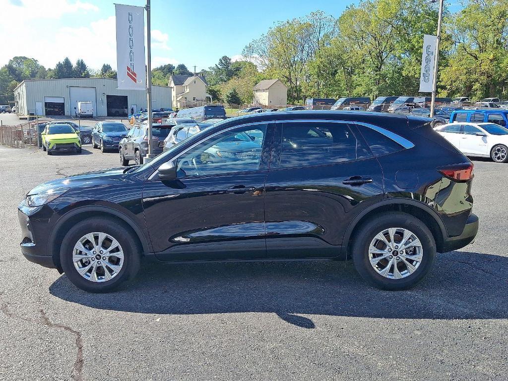 used 2023 Ford Escape car, priced at $23,226
