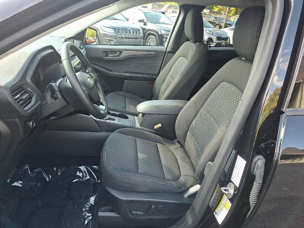 used 2023 Ford Escape car, priced at $23,226