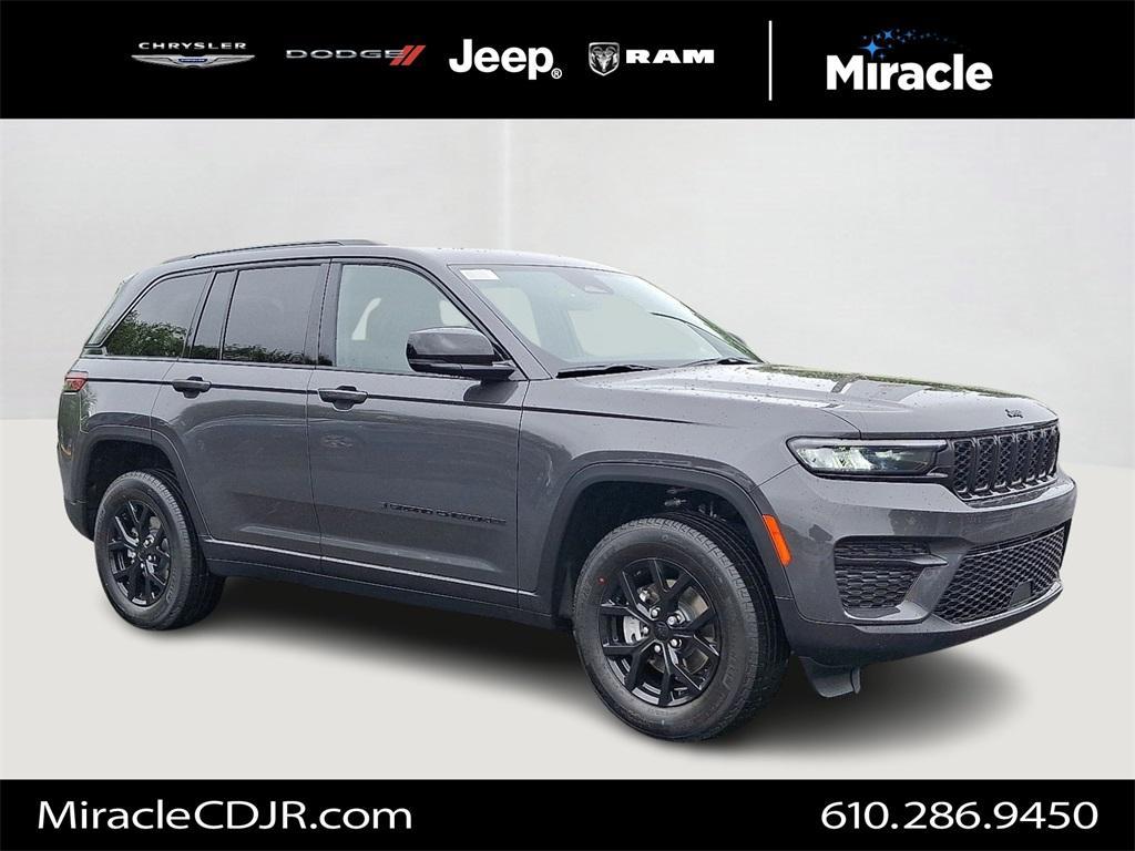 new 2025 Jeep Grand Cherokee car, priced at $41,566
