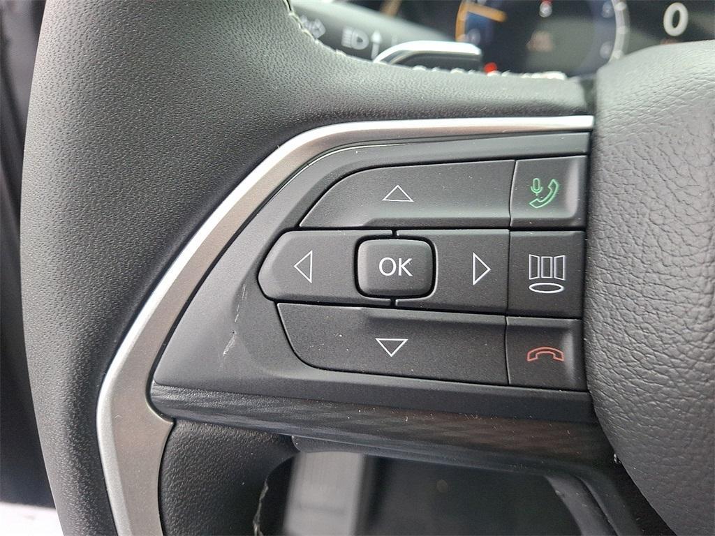 new 2025 Jeep Grand Cherokee car, priced at $41,566