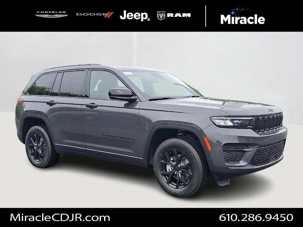 new 2025 Jeep Grand Cherokee car, priced at $39,336