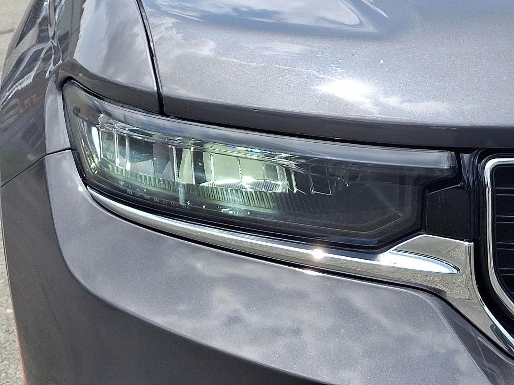 used 2022 Jeep Grand Cherokee car, priced at $31,239