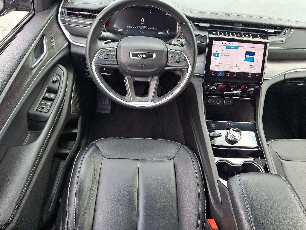 used 2022 Jeep Grand Cherokee car, priced at $31,239