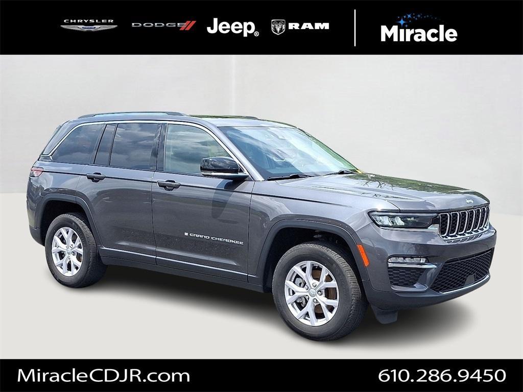 used 2022 Jeep Grand Cherokee car, priced at $34,031