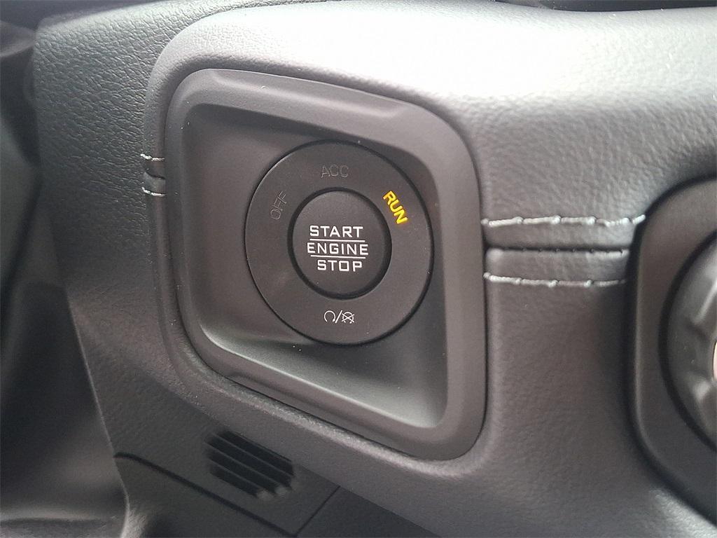 new 2025 Jeep Wrangler car, priced at $53,183