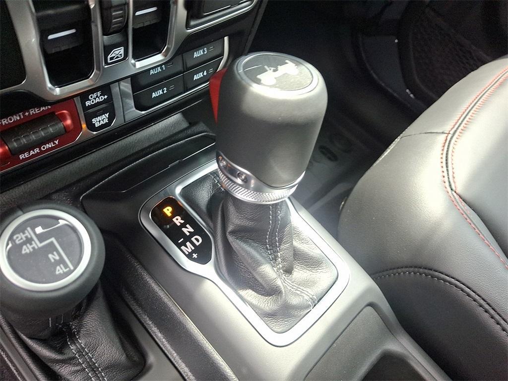 new 2025 Jeep Wrangler car, priced at $53,183