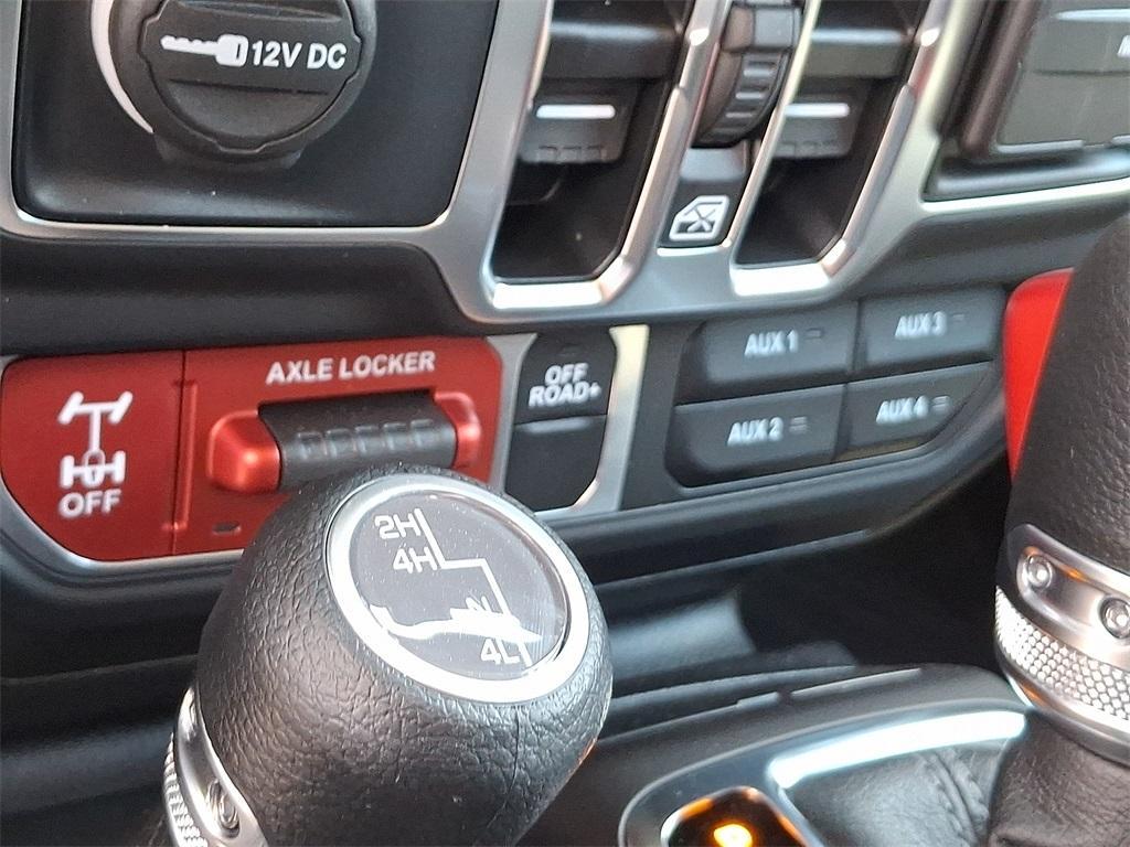 new 2025 Jeep Wrangler car, priced at $49,080