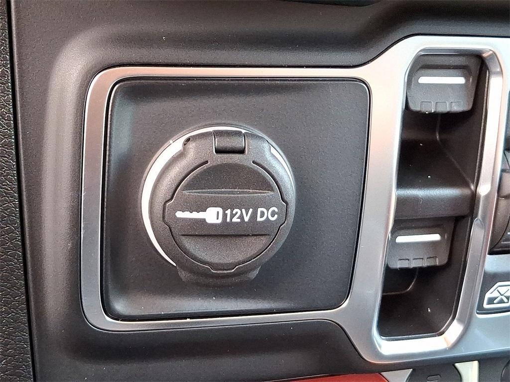 new 2025 Jeep Wrangler car, priced at $49,080