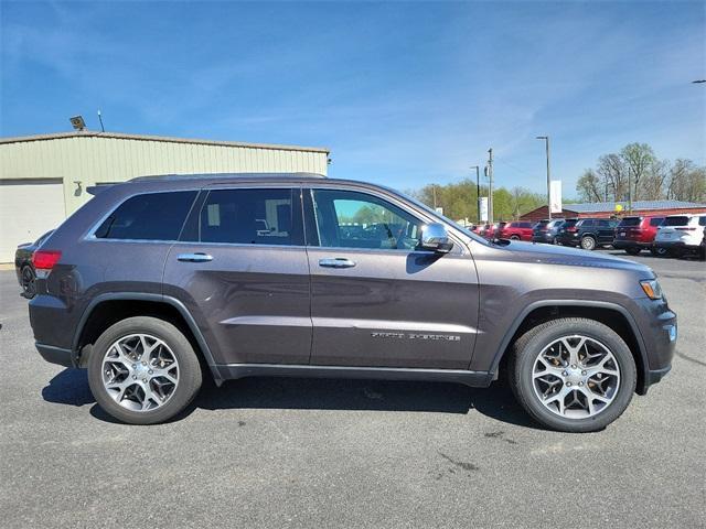 used 2020 Jeep Grand Cherokee car, priced at $27,195