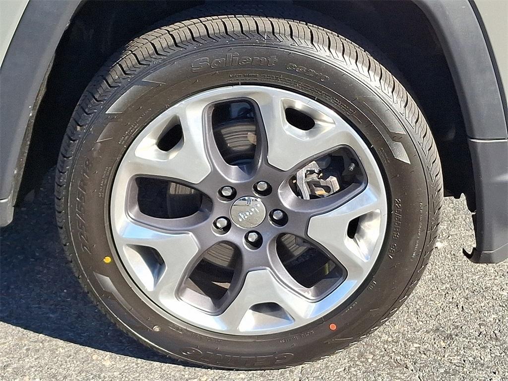 used 2021 Jeep Compass car, priced at $18,895