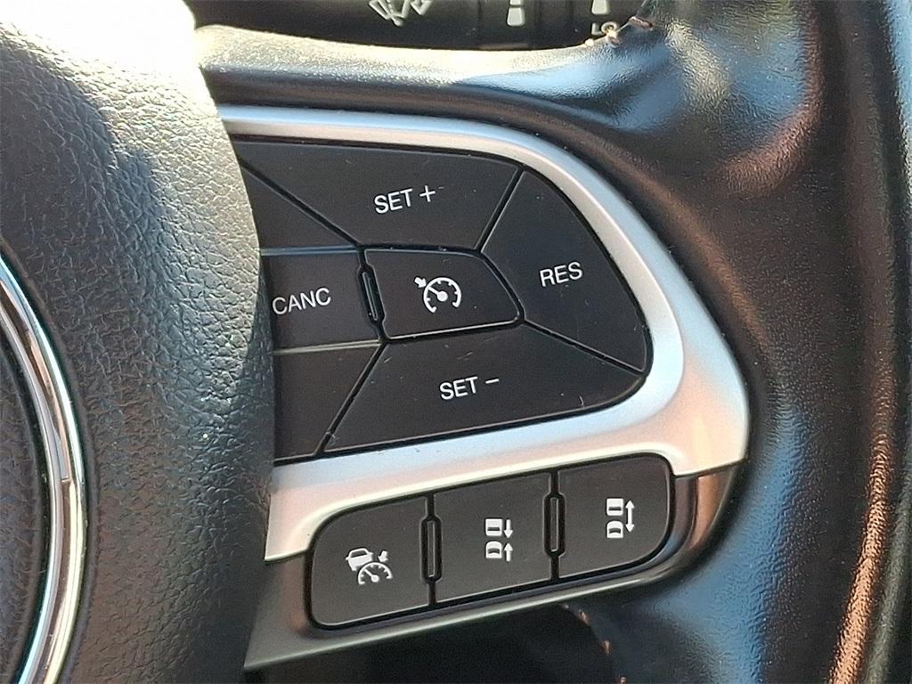 used 2021 Jeep Compass car, priced at $18,895