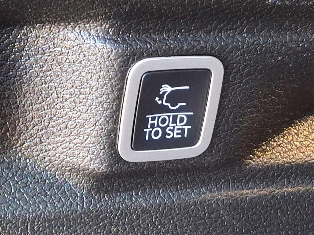 used 2021 Jeep Grand Cherokee L car, priced at $29,874