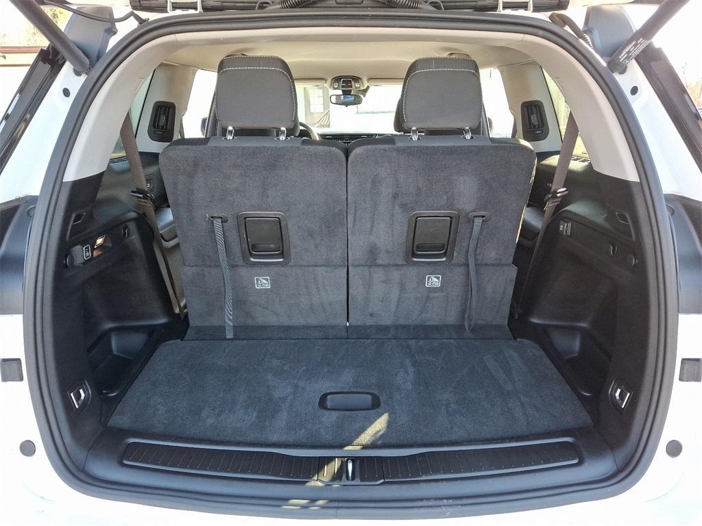 used 2021 Jeep Grand Cherokee L car, priced at $29,874