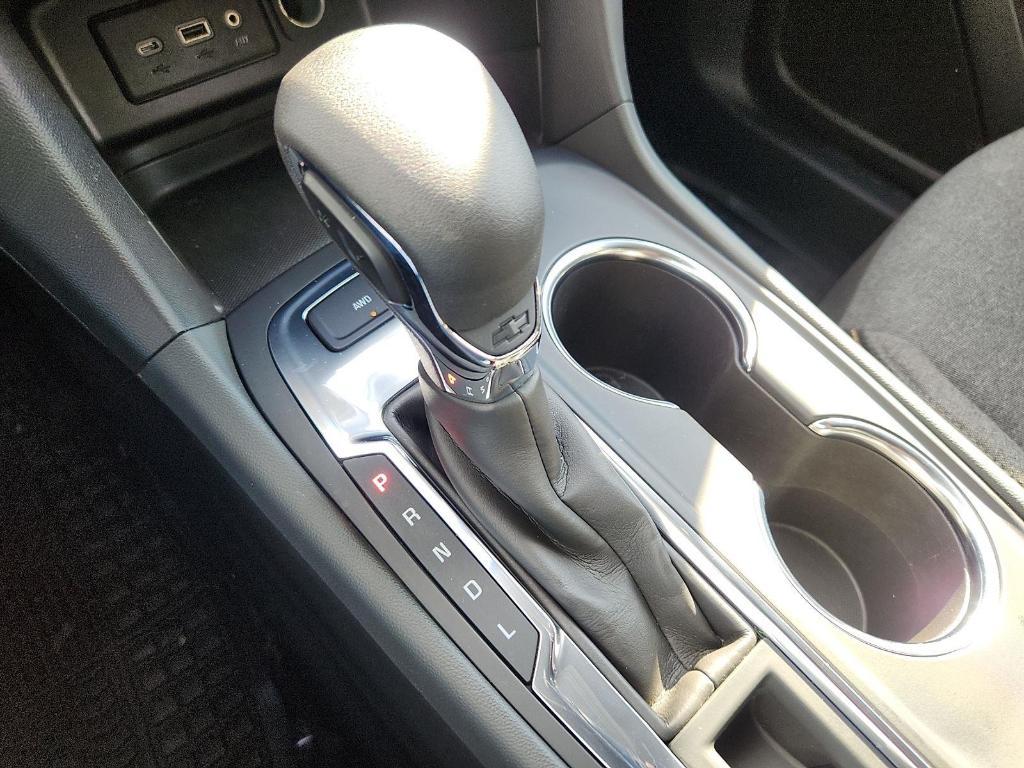 used 2022 Chevrolet Equinox car, priced at $22,932