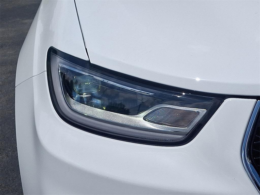 new 2025 Chrysler Pacifica car, priced at $41,037
