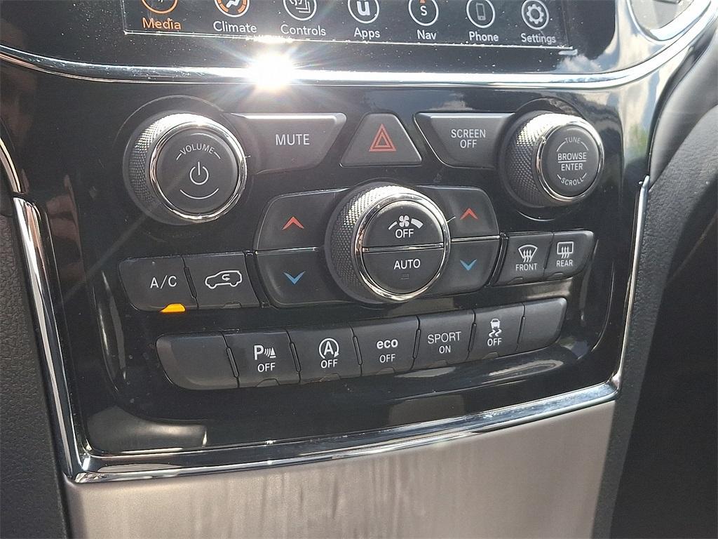 used 2022 Jeep Grand Cherokee WK car, priced at $31,595