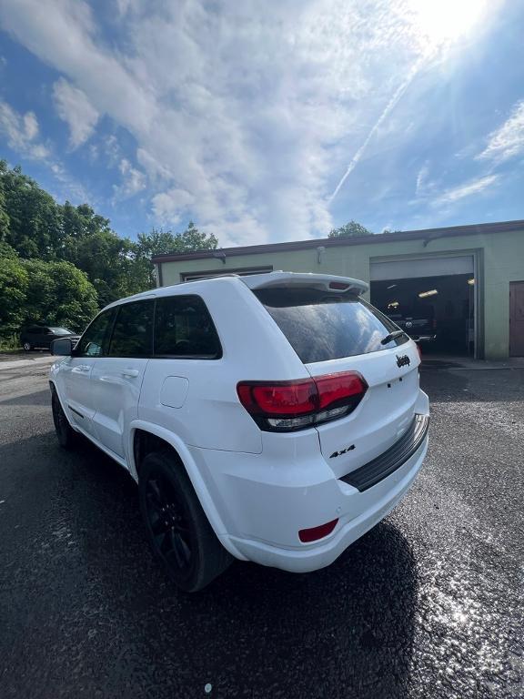used 2022 Jeep Grand Cherokee WK car, priced at $29,946