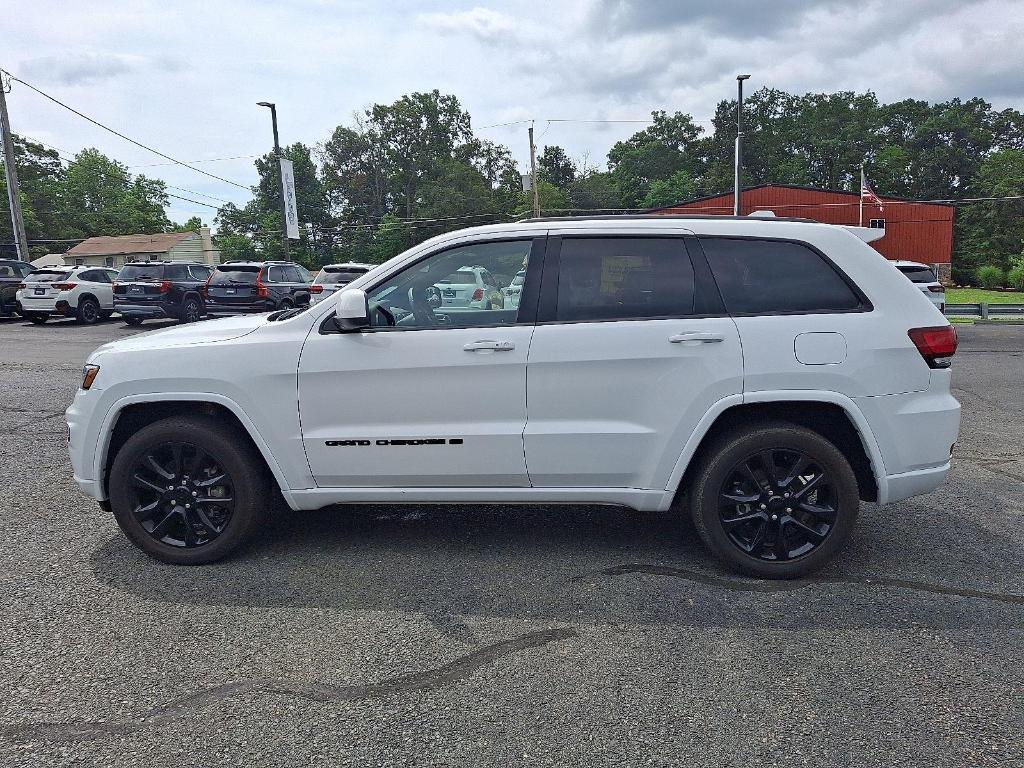 used 2022 Jeep Grand Cherokee WK car, priced at $28,479