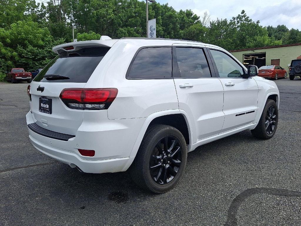 used 2022 Jeep Grand Cherokee WK car, priced at $28,479