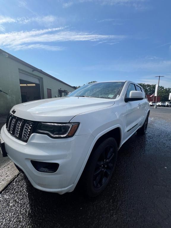 used 2022 Jeep Grand Cherokee WK car, priced at $29,946