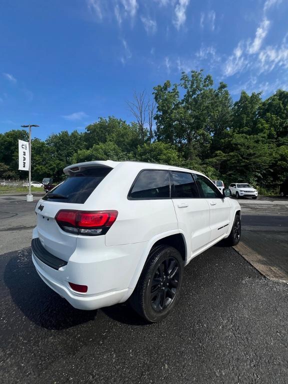 used 2022 Jeep Grand Cherokee WK car, priced at $29,946
