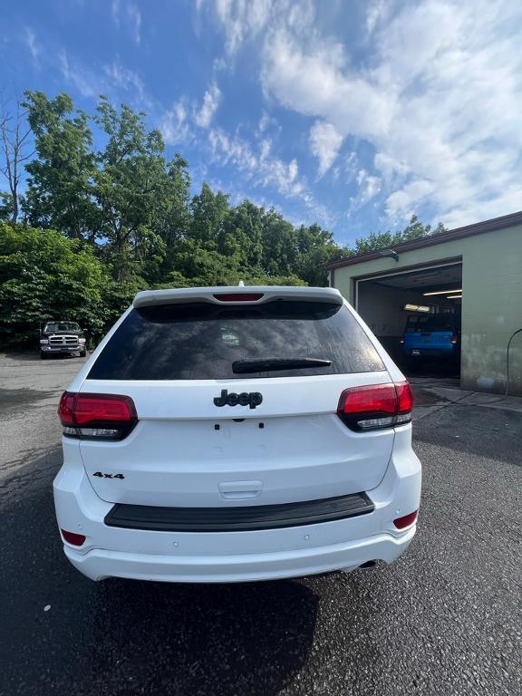 used 2022 Jeep Grand Cherokee WK car, priced at $29,946