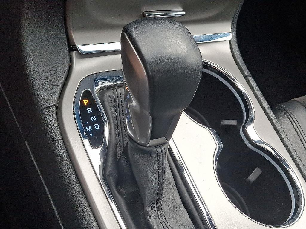 used 2022 Jeep Grand Cherokee WK car, priced at $28,479