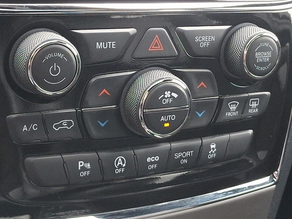 used 2022 Jeep Grand Cherokee WK car, priced at $28,479
