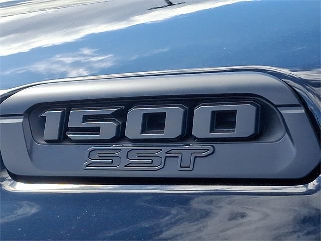 new 2025 Ram 1500 car, priced at $55,167