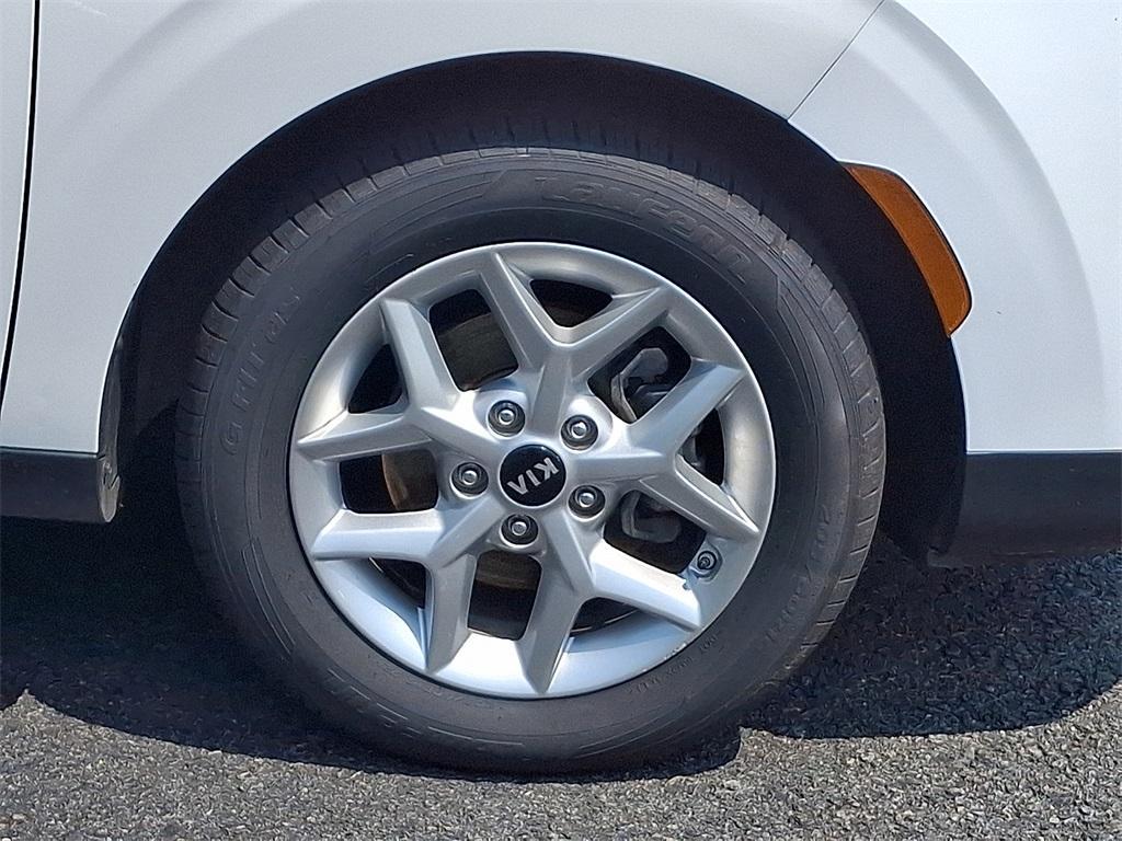 used 2021 Kia Soul car, priced at $13,888