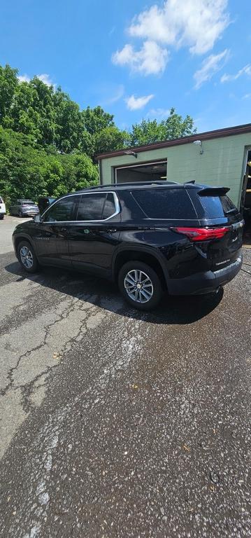 used 2023 Chevrolet Traverse car, priced at $32,500